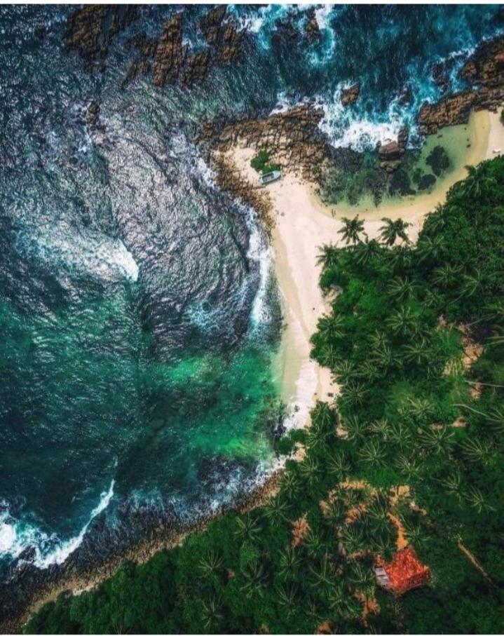 London Villa Secret Beach Mirissa Eksteriør billede